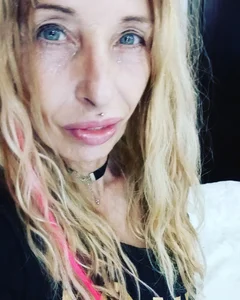 FrozenWafflePublic Bild 2