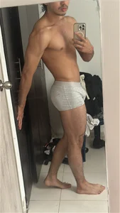The_pumbler My legs Εικόνα 2