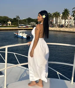 Meghanparker01 Public Εικόνα 3