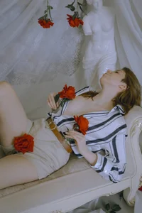 PollyRouge__ Public Pic