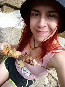 I'm Lynda and I want you to meet me!