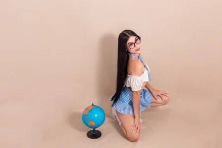 Kylie_Dessire Your little schoolgirl📚🥰 รูป  6