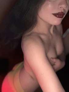 celestte_evans_1 My shadows don’t hide me, they make me irresistible. Pic