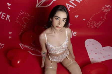 A red Valentine's Day🌹 od JulietteDee  2 snímek
