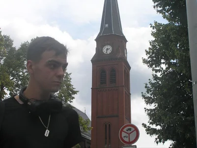 LeooWalker Public Billede 3