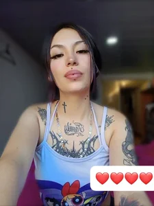 Charlotte_ethan Public Pic 4