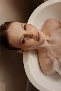 MY NEW VIBE od YungTessa  3 snímek