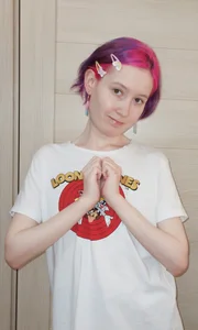 Fuzzy_Unicorn 💫Just shy girl… and her clips and earrings Bilde 3