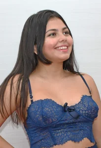 kiara-evans02のSEXY IN BLUEの 5枚の写真