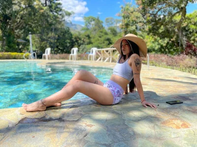 marianaa90 sunny day Bilde 2