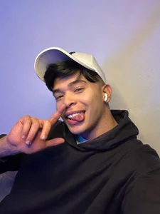 David_Nova Black Pic 2