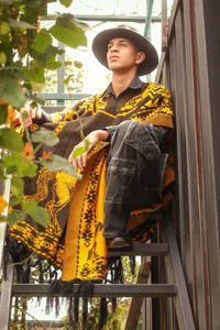 Tyler_RodriguezFolklore Style Bild 4