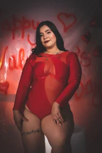 Kelly__Hot_: VALENTINE'S DAY ( 5 фото)