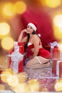 madyjames Mama Claus is coming to town 🤶🎄 Pic
