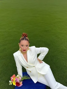 sahra_taylor_ LOOK AT ME 🤍 Immagine  4