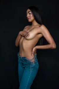 Sara_Greey I WANT TO SEE U ❤ C2C ON Foto 3