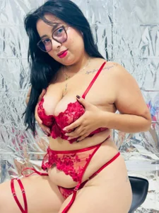 Lili_Corinna kullanıcısının Public albümü -  4 fotoğraf