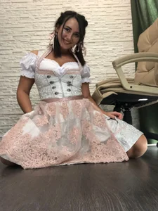 Kendra_SXY: come to my room let's celebrate oktoberfest together ( 6 фото)