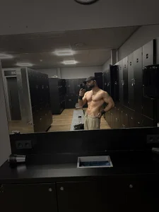 OnlyRyanOf Public Foto