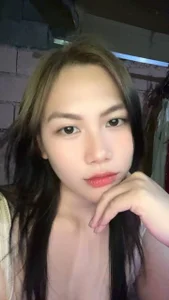 PeachyGlowBaby Thats mee Foto 2