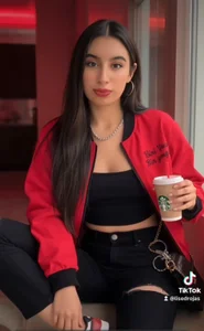 Saray_Sweety Public Pic 2