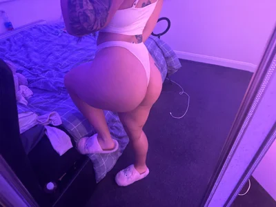 gracieee1234 Public Pic 2