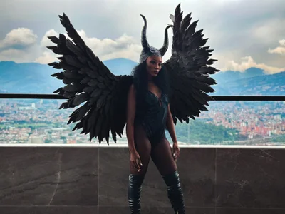 KimberlyBanks2 boo! Pic 2