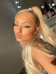 Public de Sofianoon  9 Imagens