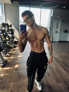 Paradise_boy_s GYM TIMEE Billede