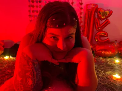 Scarlett_grey1 happy Valentines Day🥂🌹🍷 Pic 3