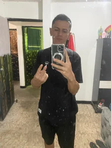 andy_dwels777 crazy Poză