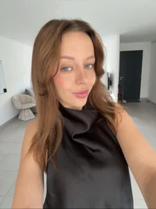 agatheeex Public  3টি ছবি