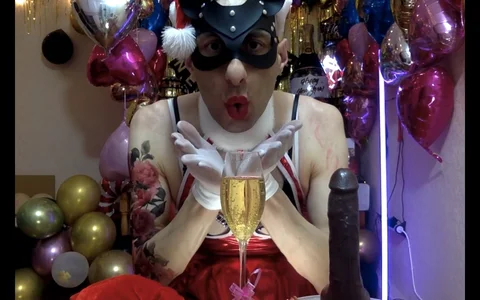 HandsomeAlfie Happy New Year!🎅2026 🎁🥂🎉❤️💚💜 Immagine  4