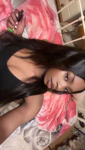 callmebbydior: Public ( 2 фото)