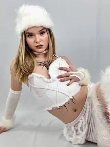 misschloe__ WINTER SEASON - VALENTINES SPECIAL 2024 🥶💋❄️💘 Immagine  2