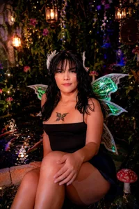 isabellaa_clarkk kullanıcısının Your favorite fairy 🧚🏻😻 albümü -  3 fotoğraf
