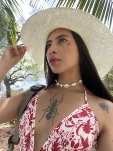 Macarena26 Public Pic 5