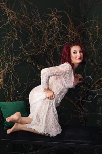 Cassandra_Hotty: Public ( 4 фото)