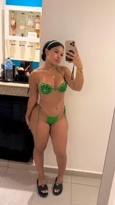 Public de Adriana_crof  3 photos