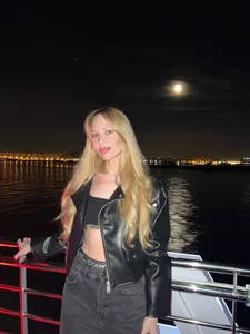 _Milla_Luna Public slika 7
