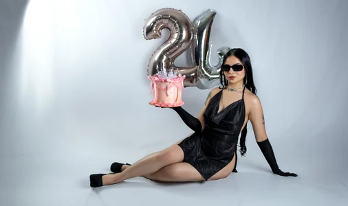 pao2c MY HBD 24🖤🌸 صورة واحدة|pao2c MY HBD 24🖤🌸 صورتان|pao2c MY HBD 24🖤🌸  3 صور|pao2c MY HBD 24🖤🌸  3 صورة