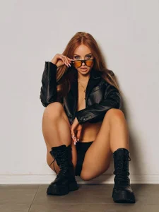 Redhead_Shark_new the best version of me slika 6