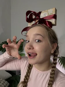 bambi_lu ✨🤍EPIC GOAL 🤍 packing phone to my grandmother🤍✨ Foto 7