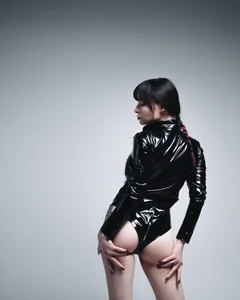 risingrose_ sex on the beach Pic 9