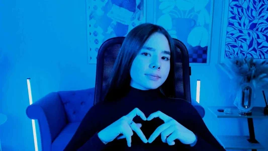 SayaHeartnet are you feeling blue? - {count, plural, one {תמונה אחת} two {שתי תמונות} many {# תמונות} other {# תמונות}}