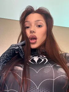 Leilabrkln Public Pic 6