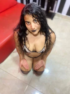 Sara_Bdsm_ Public Kuva