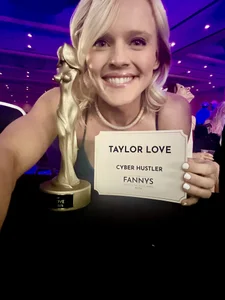 Taylorlove303 hi Poză