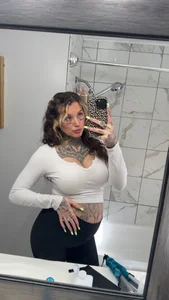 lexymarie Pregnant hot MILF🩵 Pic 6