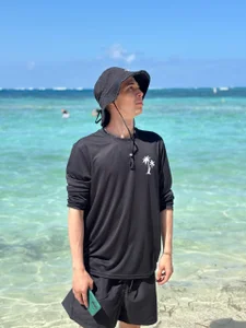 Brandon_Wolf Public Gambar 3